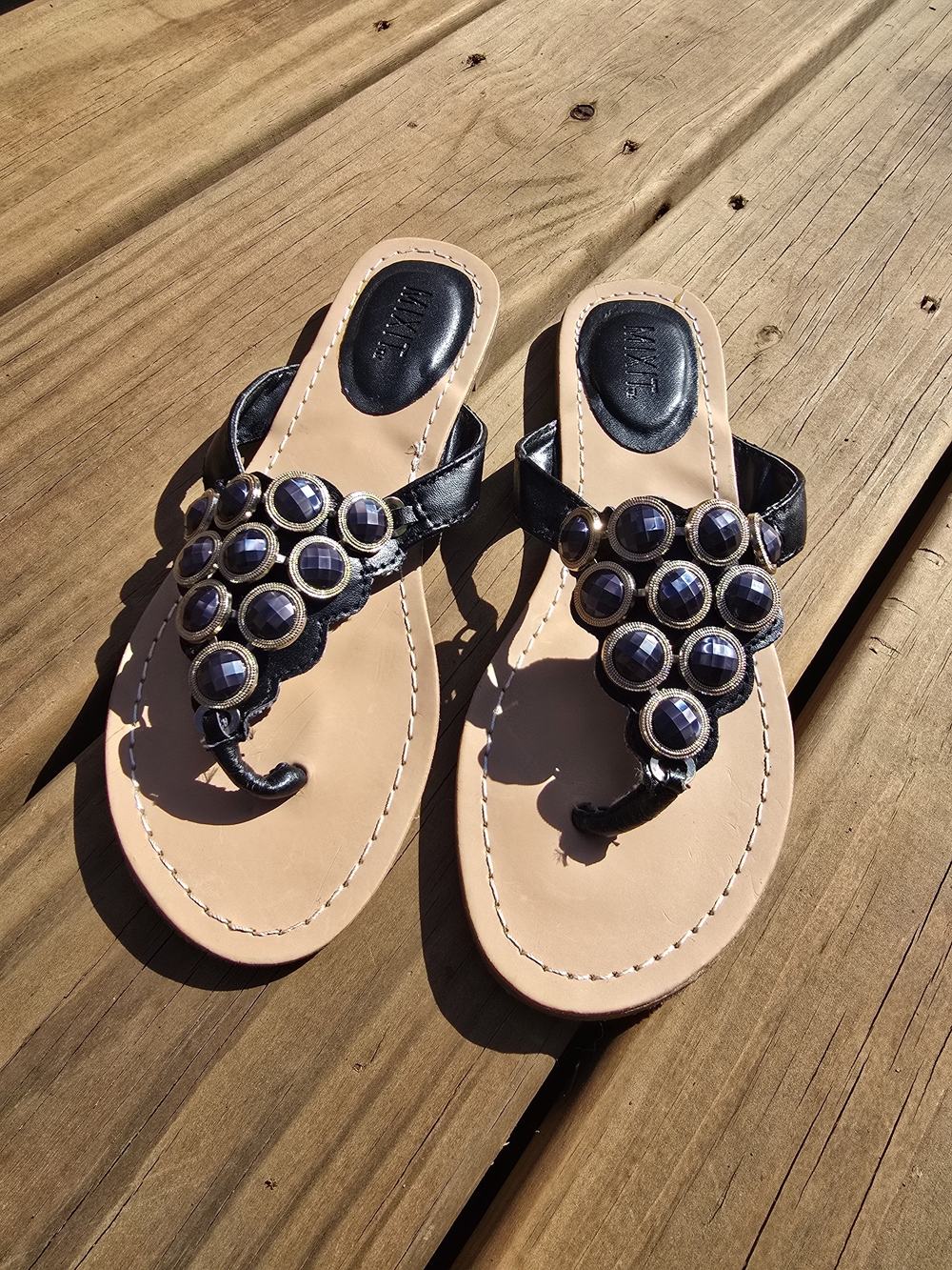 Women’s Black Beaded Thong Sandals - Stylish Summer Flats